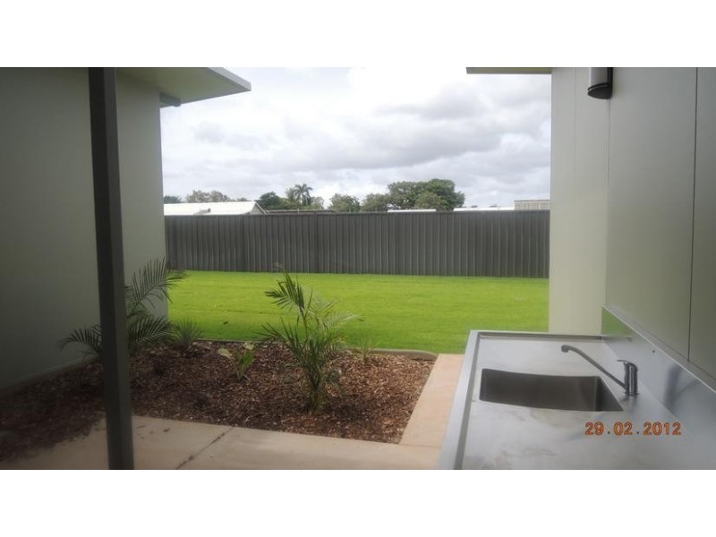 6 Bluegrass Avenue, Kununurra WA 6743