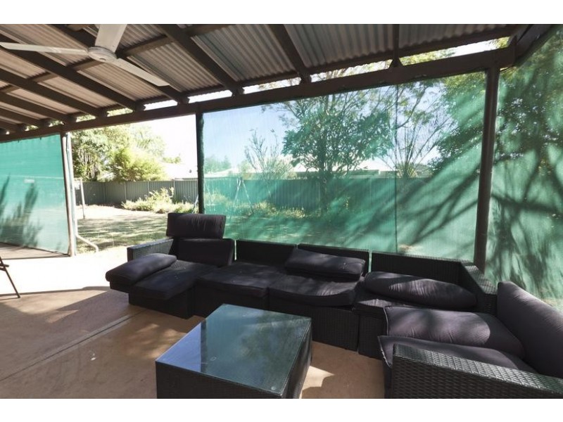 2 Cycas Close, Kununurra WA 6743