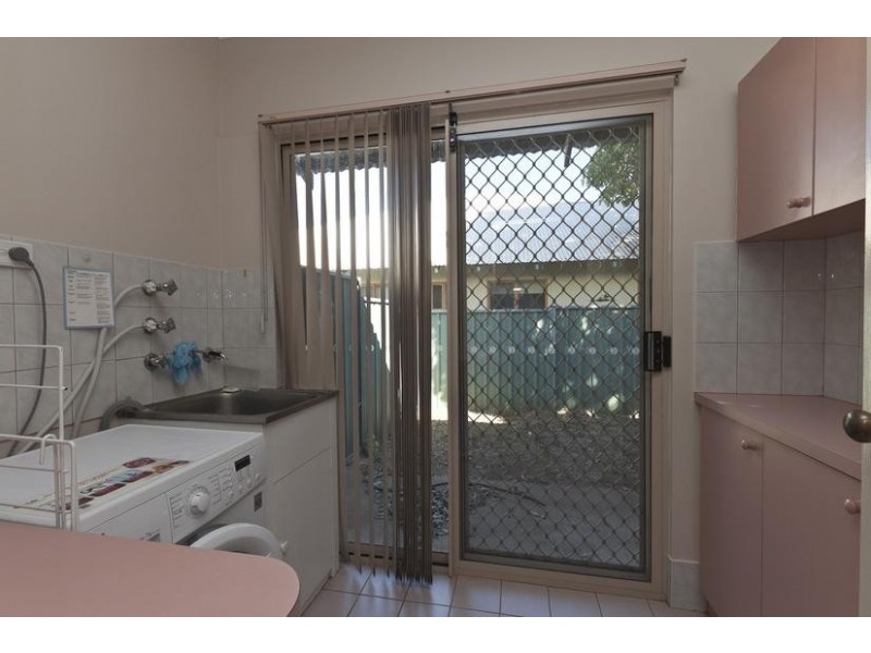 2 Cycas Close, Kununurra WA 6743