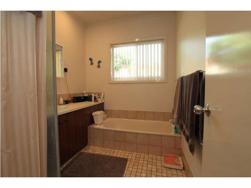 17 Eucalyptus Close, Kununurra WA 6743