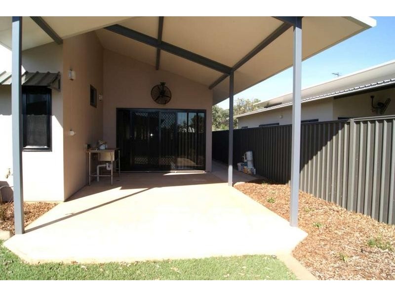 8 Tamarind Meander, Kununurra WA 6743