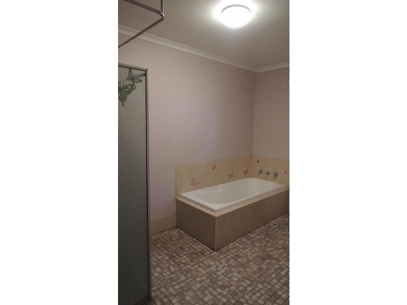 33 Boobialla Way, Kununurra WA 6743