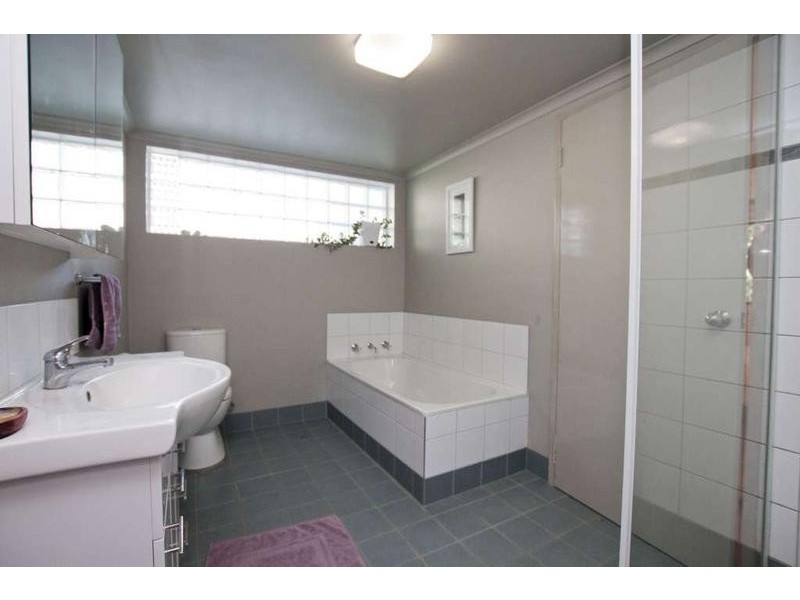 25 Boobialla Way, Kununurra WA 6743