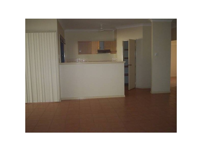 2/10 Greybox Crescent, Kununurra WA 6743