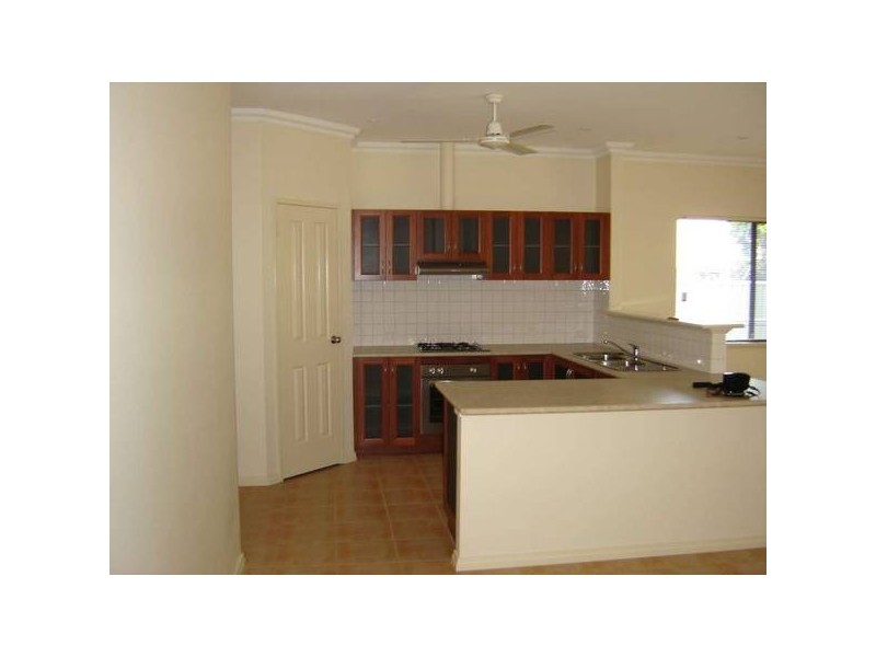 B/12 Sivlerbox Avenue, Kununurra WA 6743