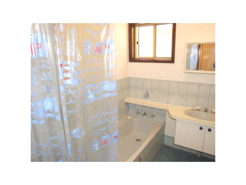 2/14 Casuarina Way, Kununurra WA 6743