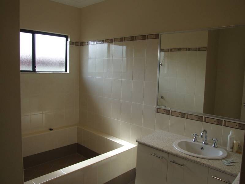 21 Barding Loop, Kununurra WA 6743