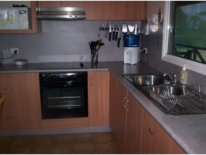 2 Ninth Avenue, Collinsville QLD 4804