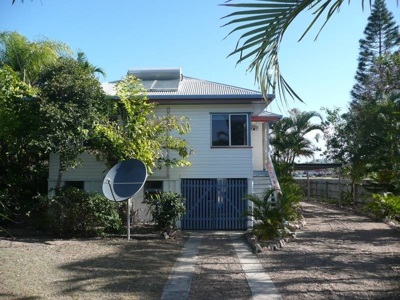 15 Russell Street, Bowen QLD 4805