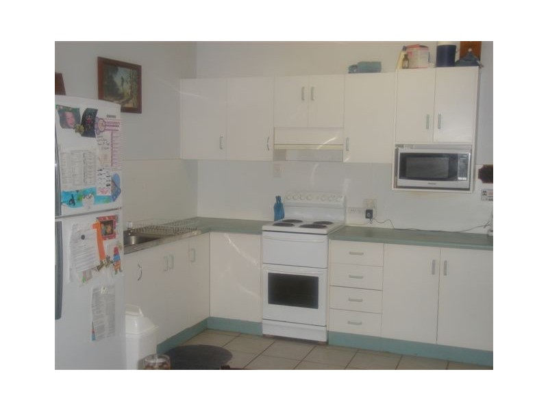 10 Marshall Street, Bowen QLD 4805