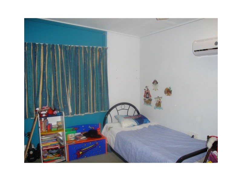 10 Marshall Street, Bowen QLD 4805