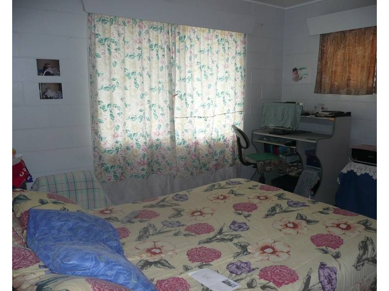 57 Poole Street, Bowen QLD 4805