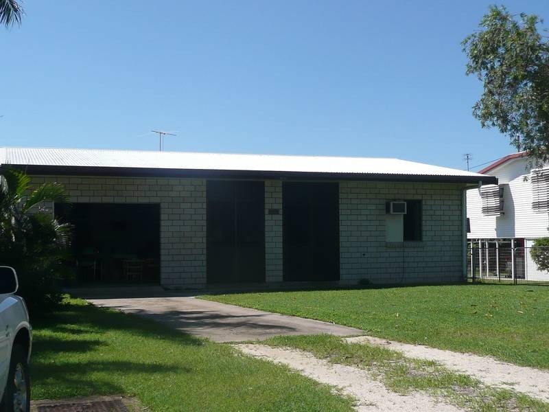 114A Powell Street, Bowen QLD 4805