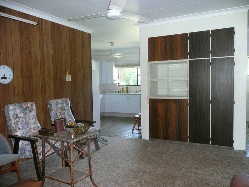 114A Powell Street, Bowen QLD 4805