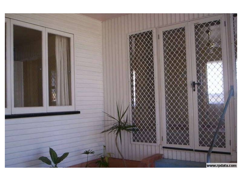 54 Herbert Street, Bowen QLD 4805