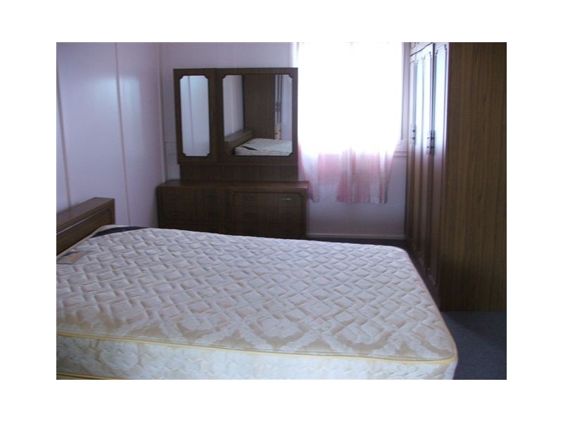 13 Belmore Street, Collinsville QLD 4804