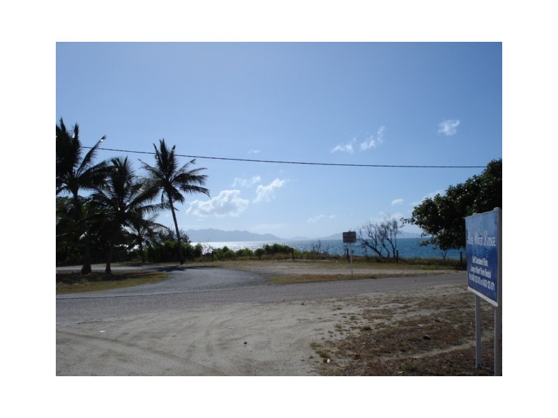 3/23 Bluewater Parade, Bowen QLD 4805