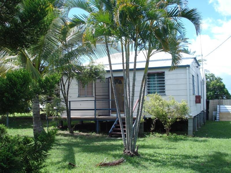 127 Powell Street, Bowen QLD 4805