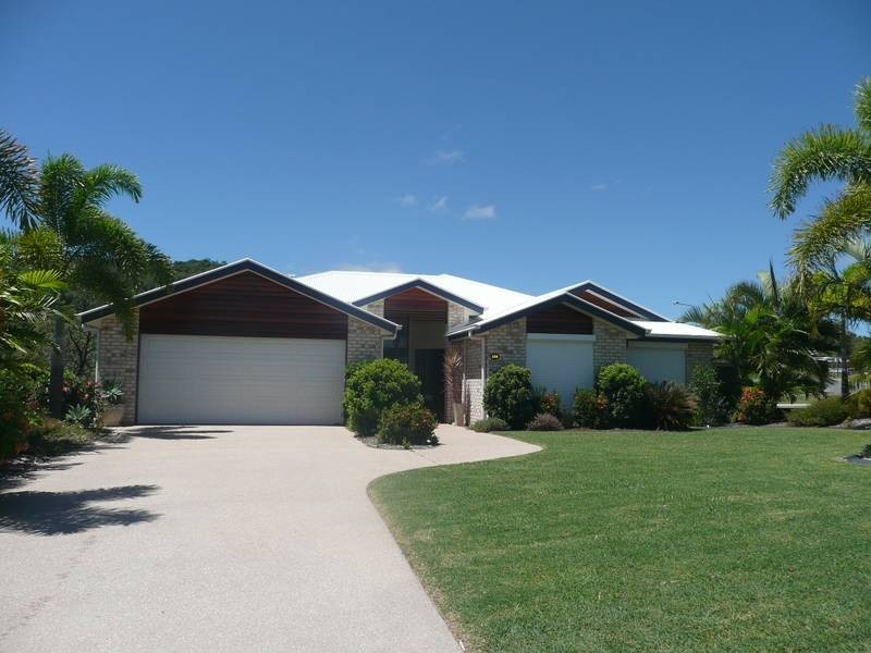 130 Ocean View Drive, Bowen QLD 4805