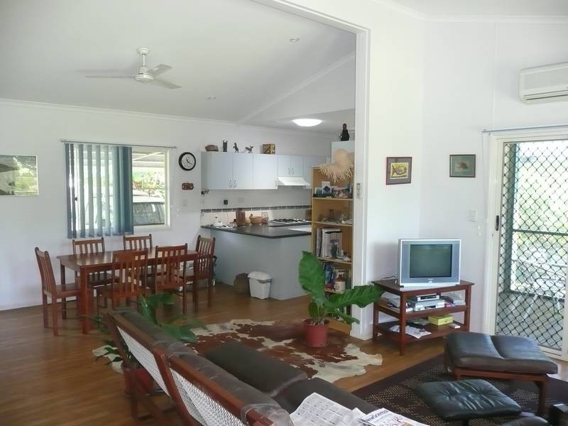 32 Murroona Road, Bowen QLD 4805