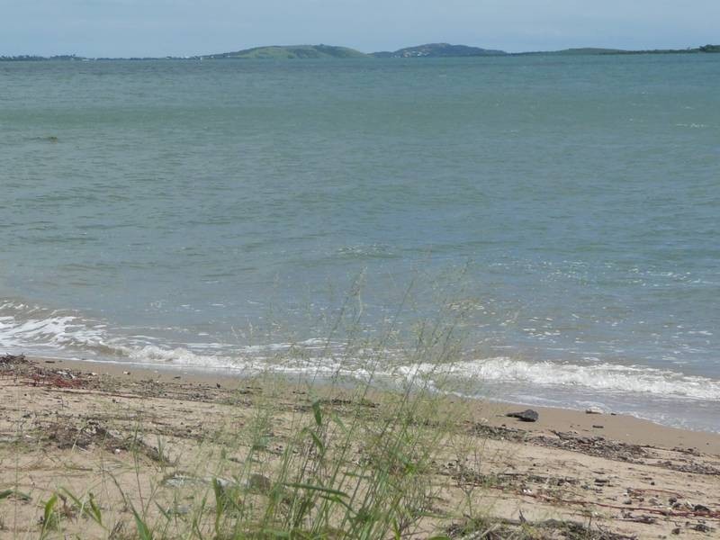 2 Baxter Avenue, Brisk Bay QLD 4805