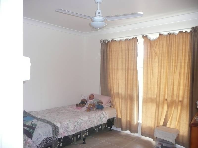 47 Whyte Avenue, Brisk Bay QLD 4805