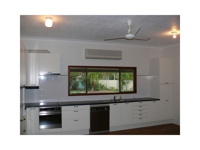 6A Tollington Road, Bowen QLD 4805