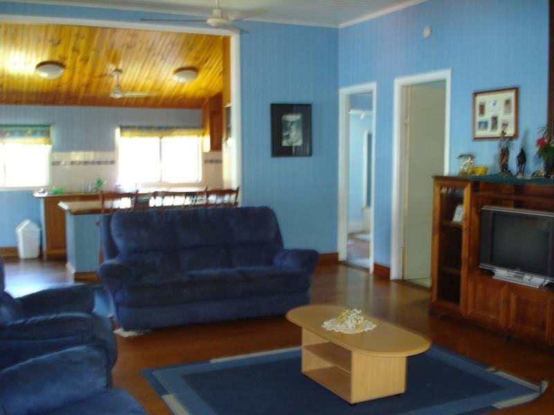 38 Reynolds Street, Bowen QLD 4805