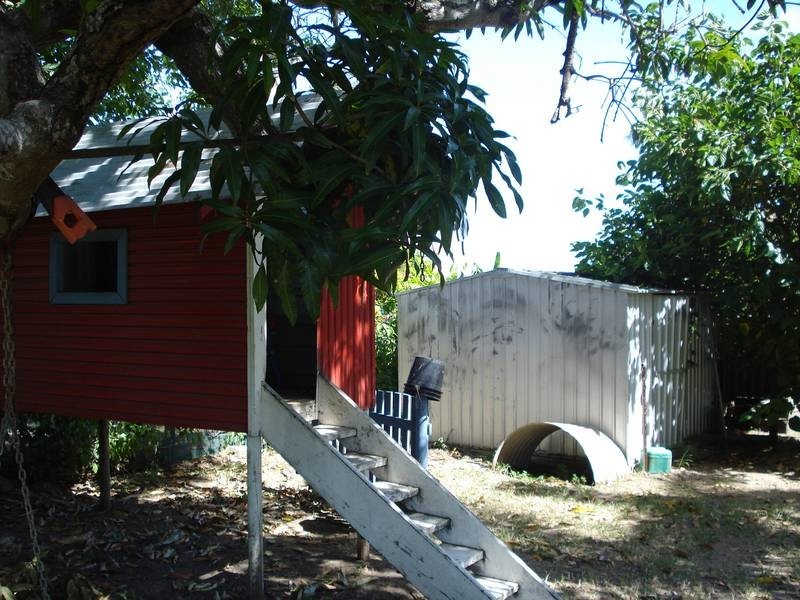 38 Reynolds Street, Bowen QLD 4805