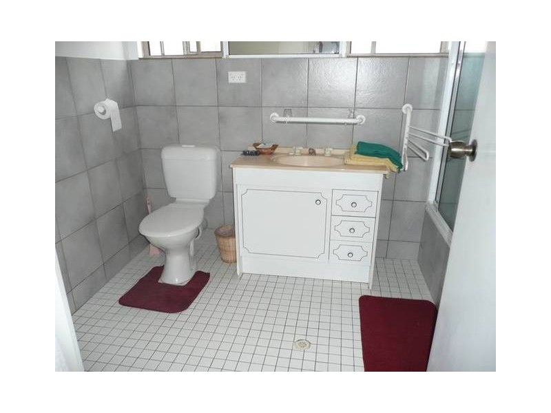 1/12 Poinciana Street, Bowen QLD 4805