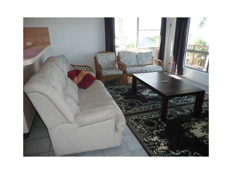 1/12 Poinciana Street, Bowen QLD 4805