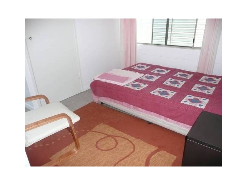 1/12 Poinciana Street, Bowen QLD 4805