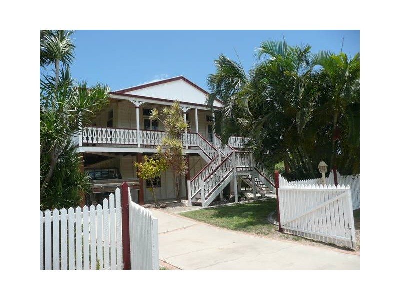 2 Dalrymple Street, Bowen QLD 4805