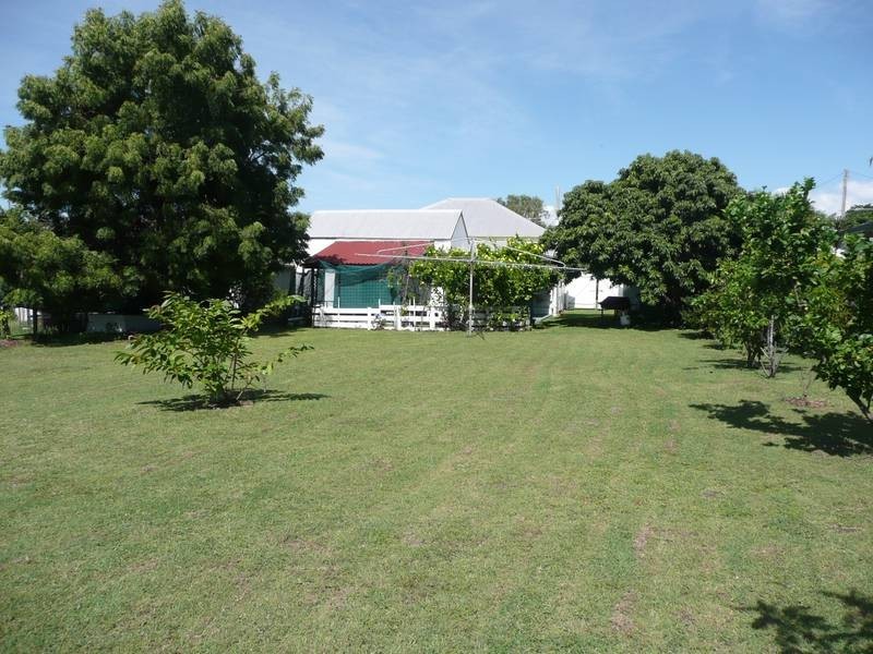 22 Poole Street, Bowen QLD 4805