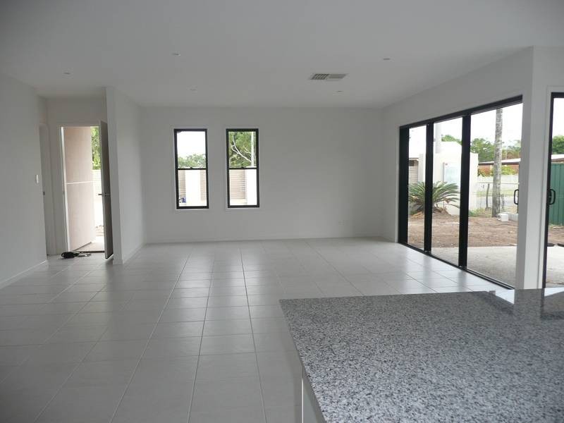 8 Gilbert Street, Bowen QLD 4805