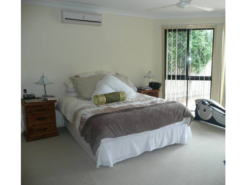 142 Ocean View Drive, Bowen QLD 4805