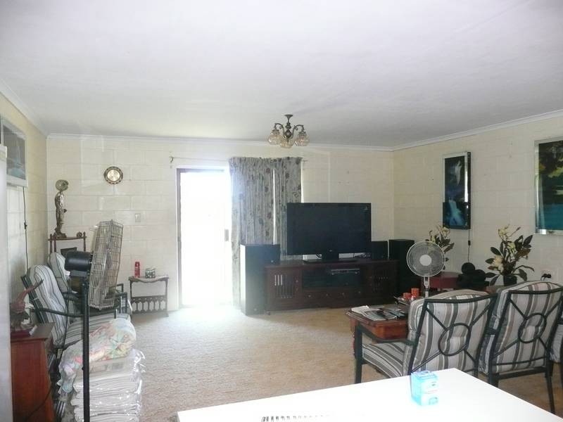 7 Queens Road, Bowen QLD 4805