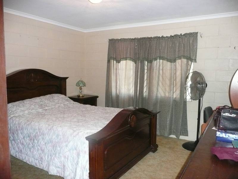 7 Queens Road, Bowen QLD 4805