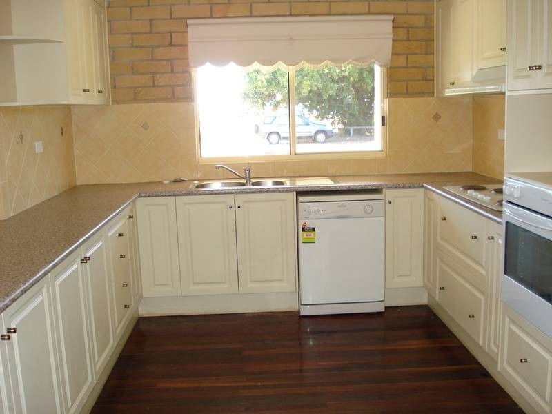 43 The Esplanade, Bowen QLD 4805