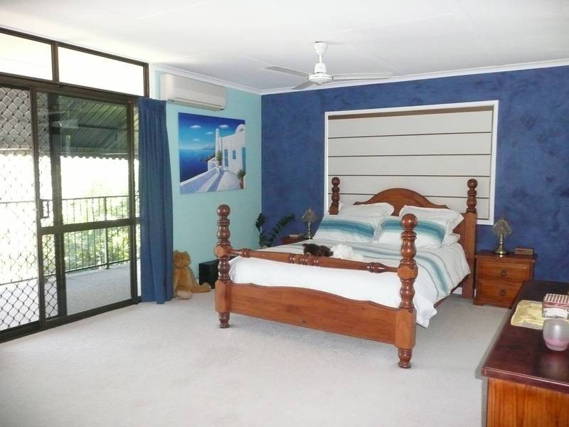 46 Whyte Avenue, Bowen QLD 4805