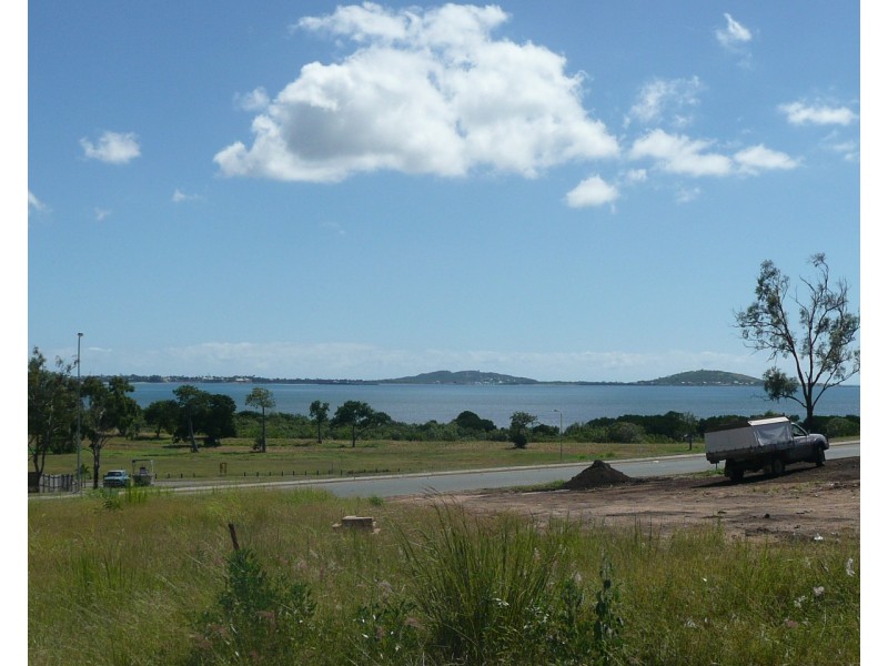 86 Ocean View Drive, Bowen QLD 4805