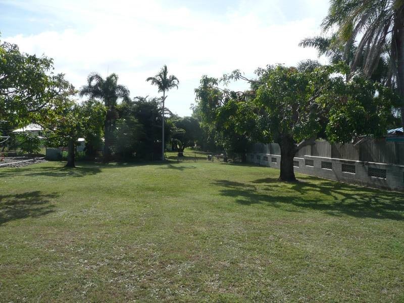 112 Powell Street, Bowen QLD 4805