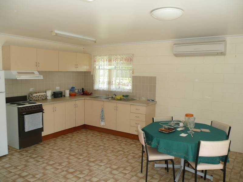112 Powell Street, Bowen QLD 4805