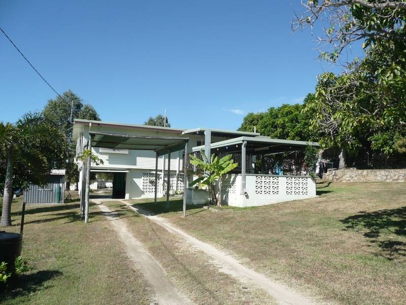 14 Lascelles Lane, Bowen QLD 4805