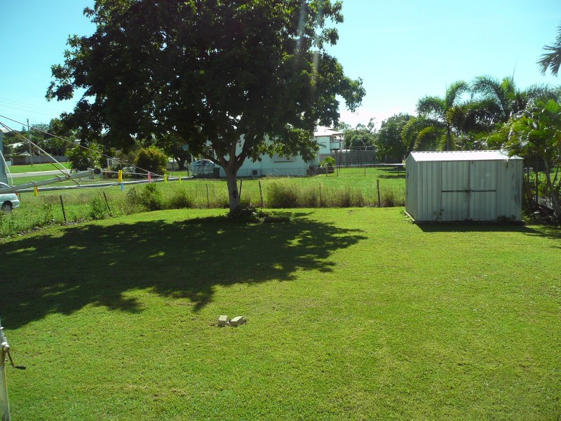 10b Brisbane Street, Bowen QLD 4805