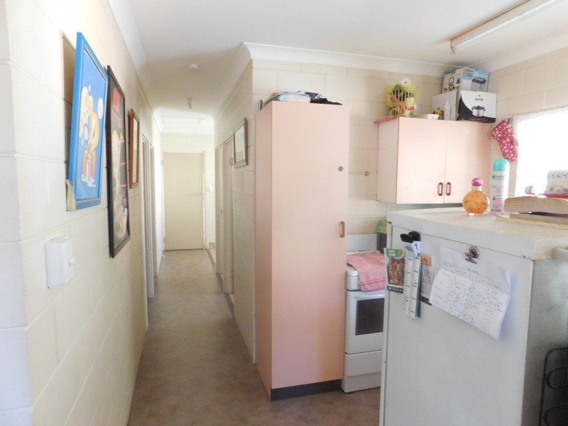 10b Brisbane Street, Bowen QLD 4805