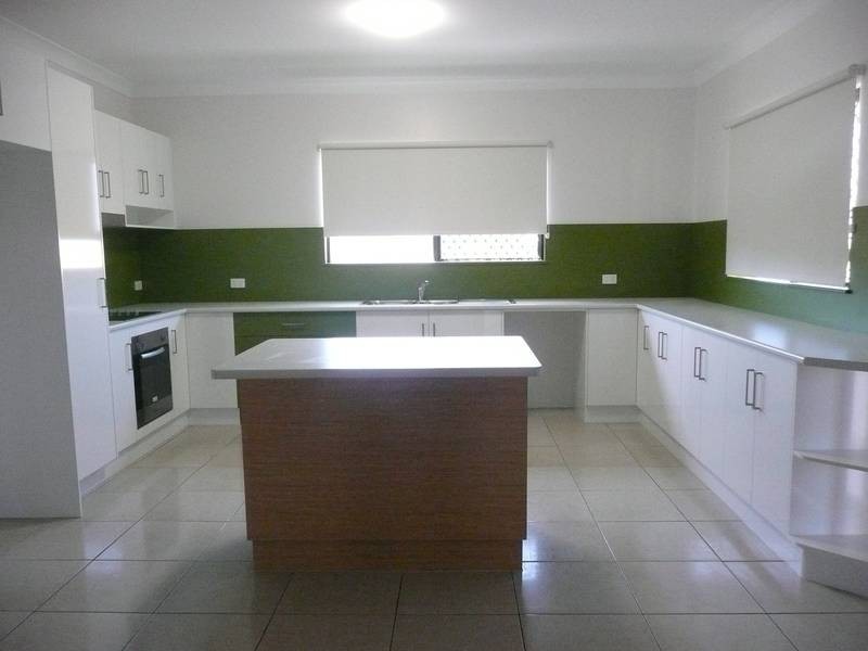 26 Skene Street, Bowen QLD 4805