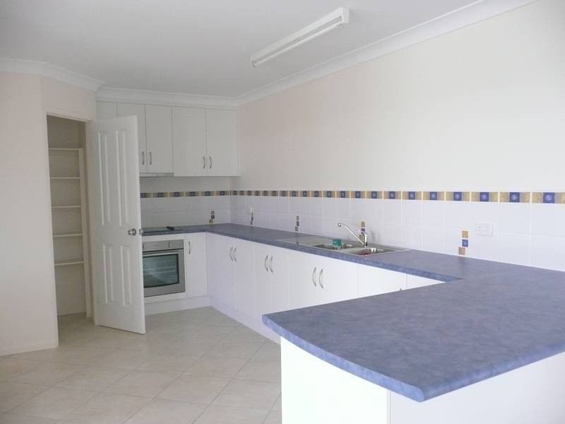 5 Lemon Grove, Bowen QLD 4805