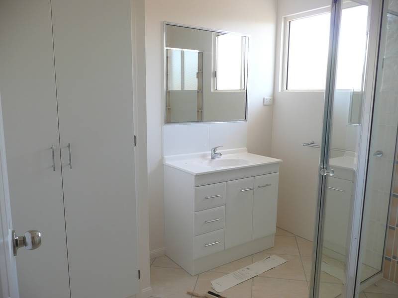 5 Lemon Grove, Bowen QLD 4805