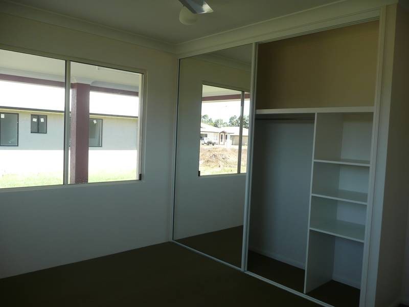 5 Lemon Grove, Bowen QLD 4805